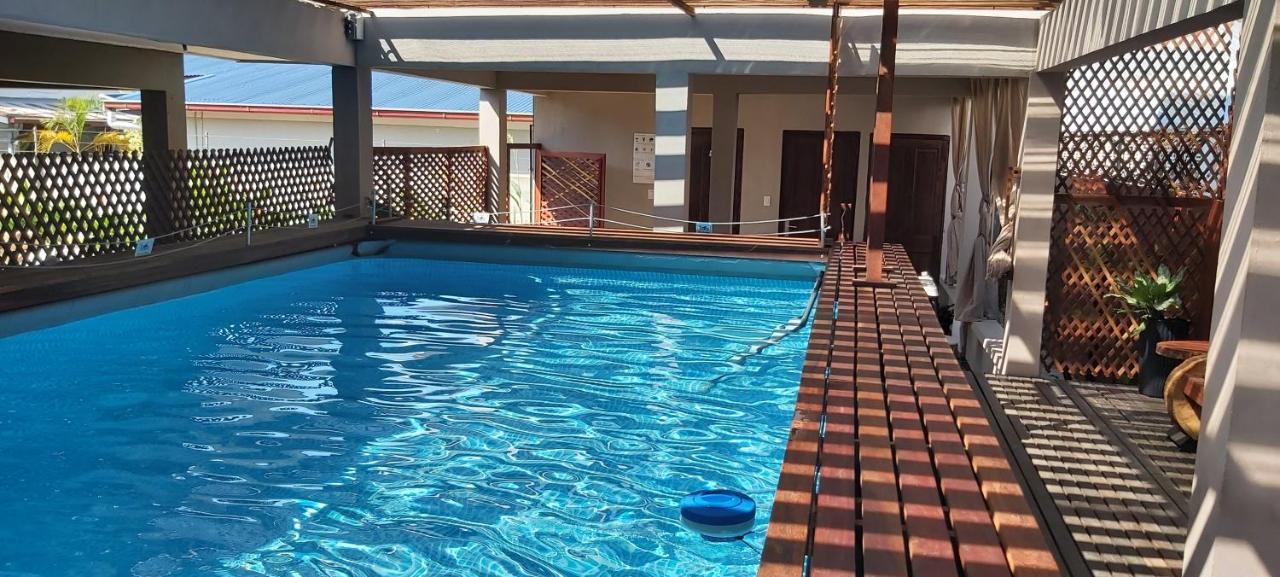 Waterland Suites Парамарибо Екстериор снимка