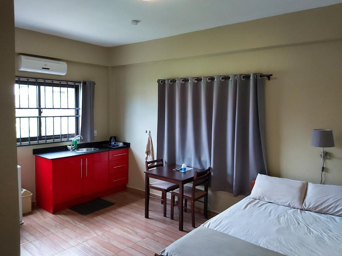 Waterland Suites Парамарибо Екстериор снимка